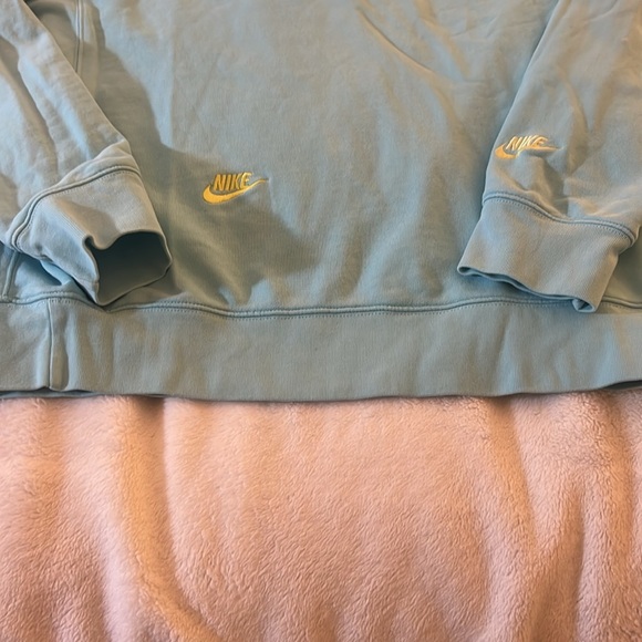 Nike teal blue crewneck sweatshirt.  Men’s M. - Picture 5 of 7